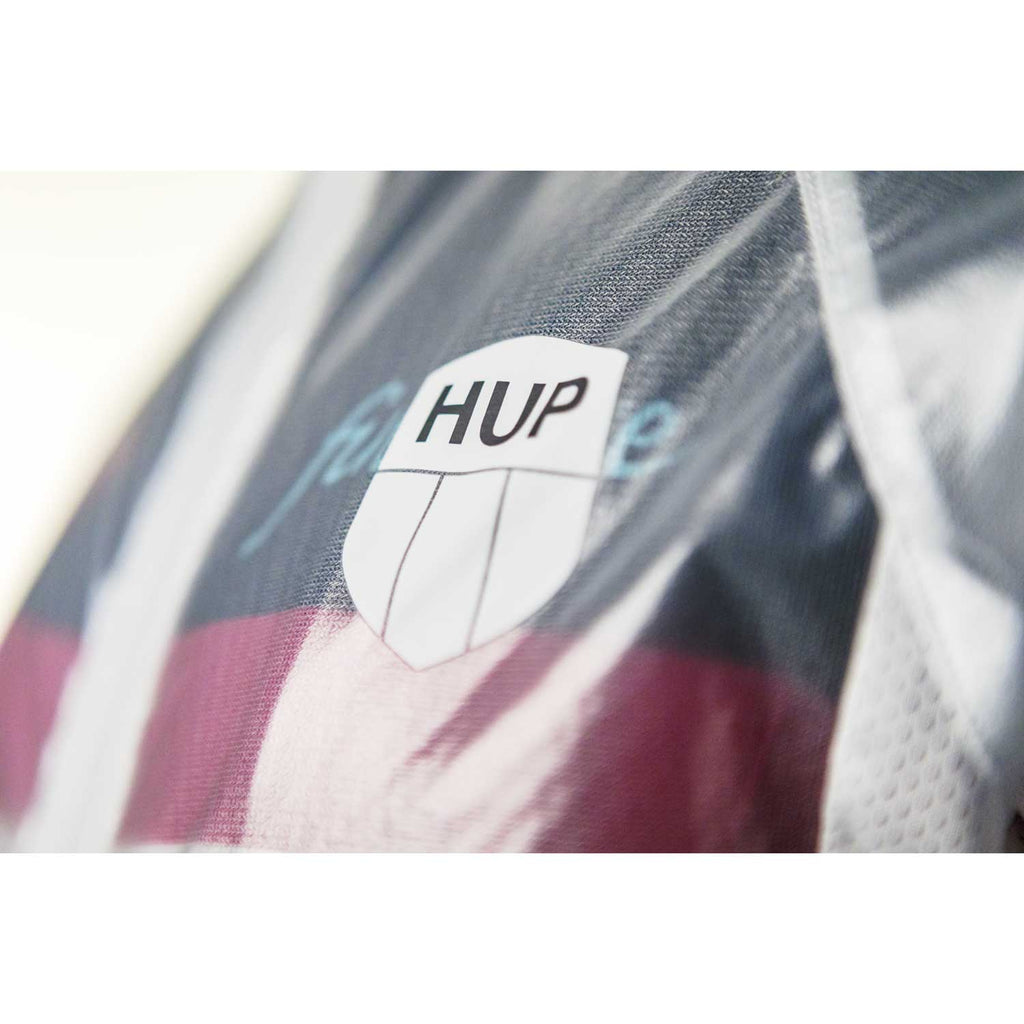HUP Race Cape